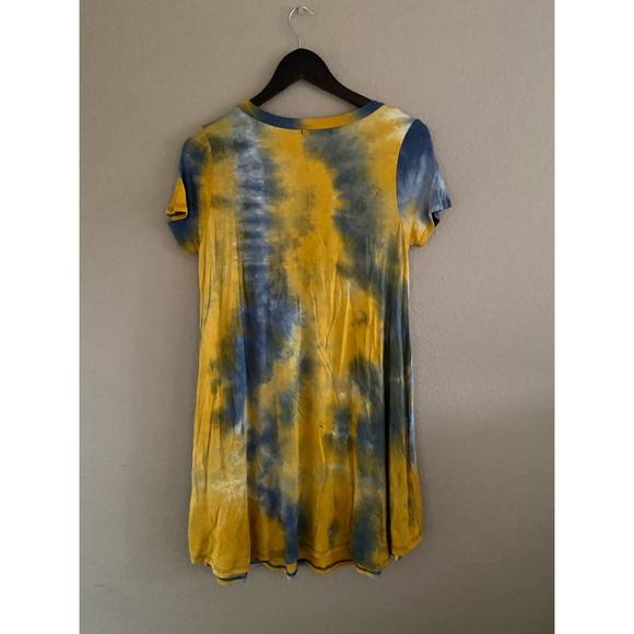 Yellow and gray tie dye dress - Picture 4 of 4